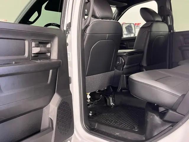 2026 Ram 3500 Chassis Cab Tradesman