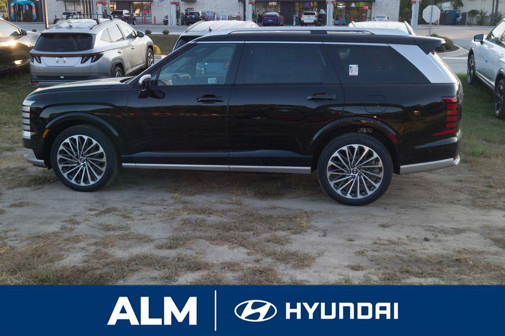 New 2026 Abyss Black HYUNDAI Calligraphy FWD image 9