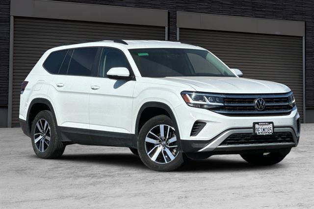 2023 Volkswagen Atlas 2.0T SE