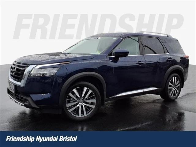 2022 Nissan Pathfinder Platinum 4WD