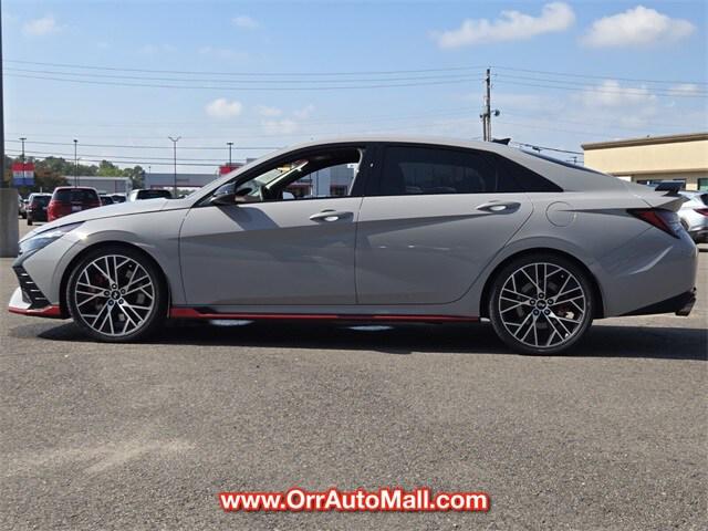 2022 Hyundai Elantra N Base