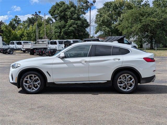 2023 BMW X4 xDrive30i
