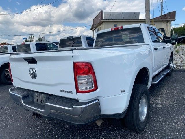 2024 RAM 3500 Big Horn Crew Cab 4x4 8 Box