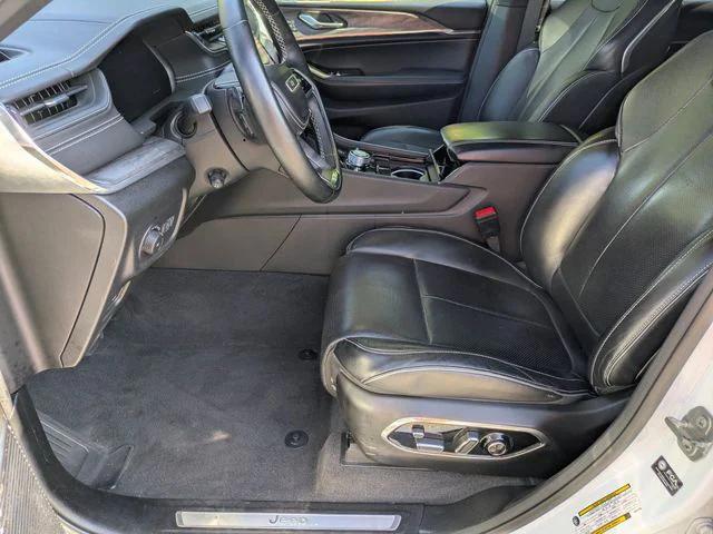 2022 Jeep Grand Cherokee L Overland 4x4
