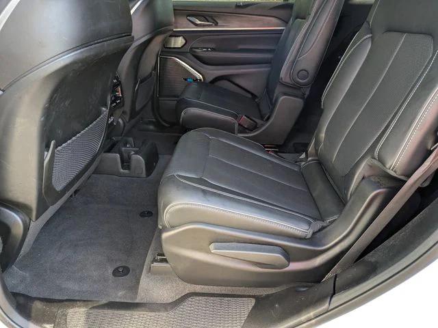 2022 Jeep Grand Cherokee L Overland 4x4