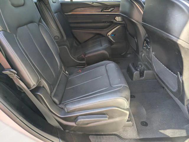 2022 Jeep Grand Cherokee L Overland 4x4