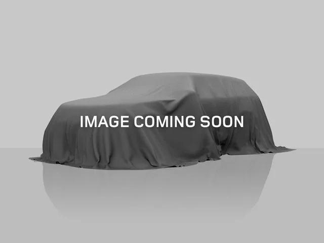 2025 Land Rover Range Rover P400 SE