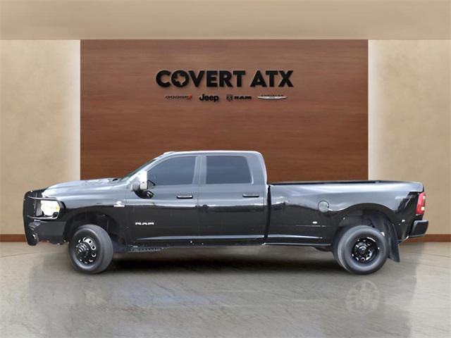 2023 RAM 3500 Laramie Crew Cab 4x4 8 Box