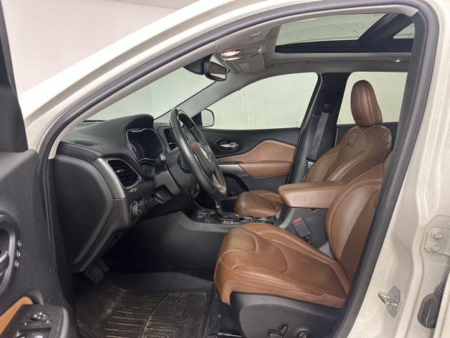 2019 Jeep Cherokee Overland 4x4