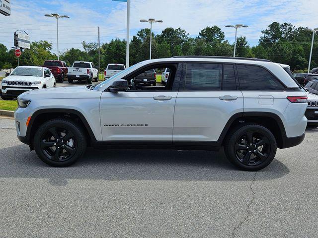 2025 Jeep Grand Cherokee Limited 4x2