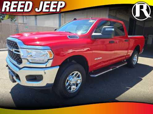 2024 RAM 2500 Big Horn Crew Cab 4x4 64 Box