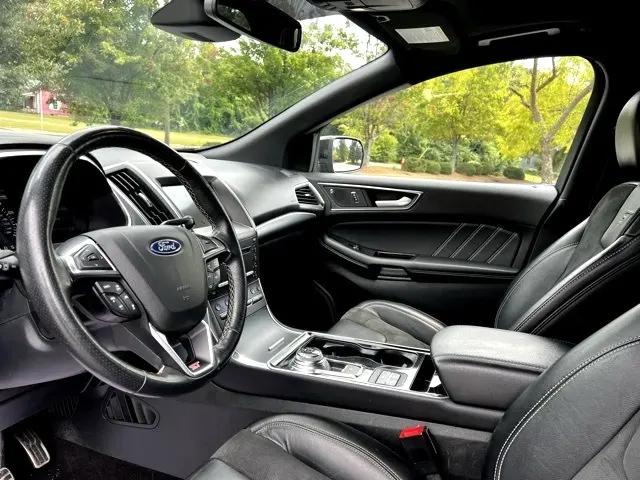 2019 Ford Edge ST