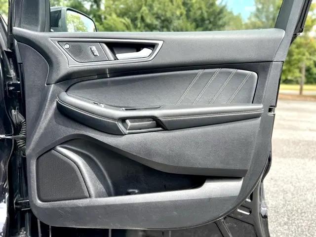 2019 Ford Edge ST