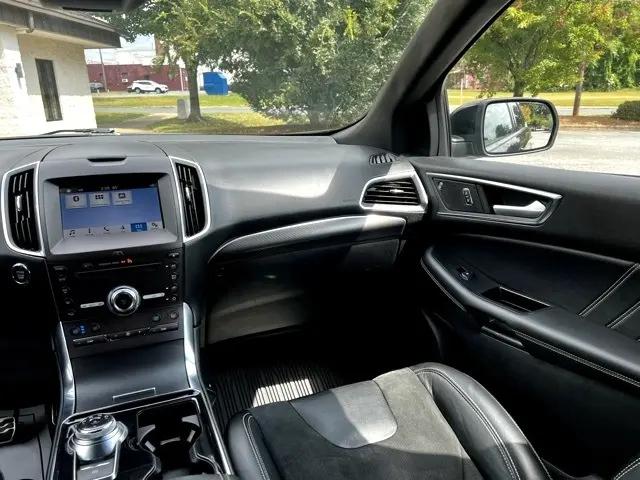 2019 Ford Edge ST