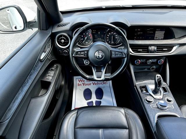 2022 Alfa Romeo Stelvio Sprint RWD