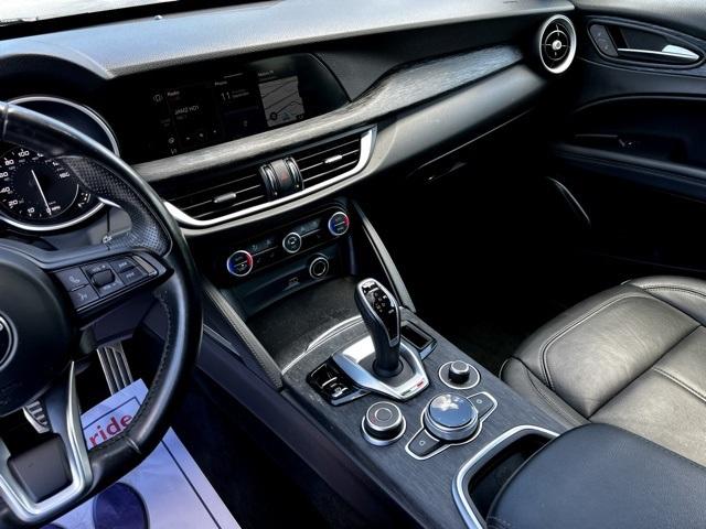 2022 Alfa Romeo Stelvio Sprint RWD