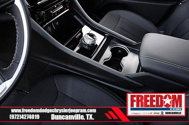 2025 Jeep Grand Cherokee L Laredo X 4x2