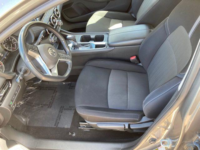 2021 Nissan Sentra SV Xtronic CVT