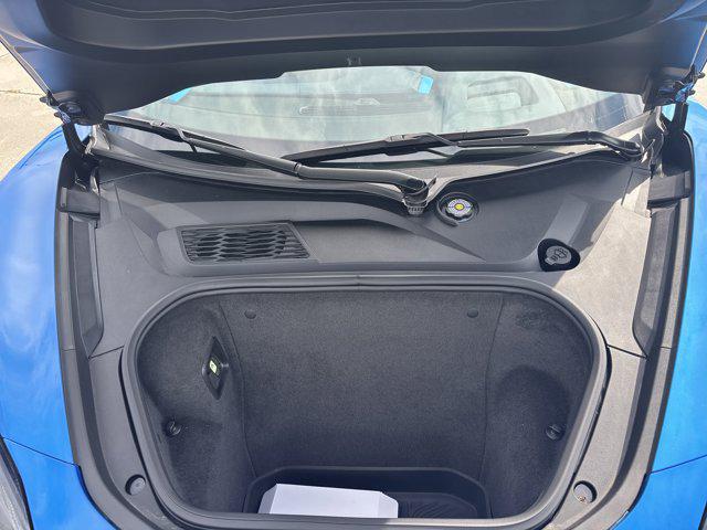 2024 Chevrolet Corvette Stingray RWD Convertible 3LT