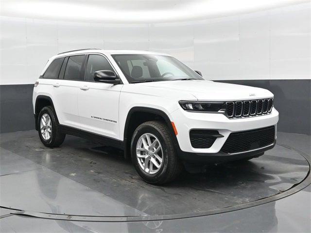 2025 Jeep Grand Cherokee GRAND CHEROKEE LAREDO X 4X4 2025 Jeep Grand Cherokee GRAND CHEROKEE LAREDO X 4X4