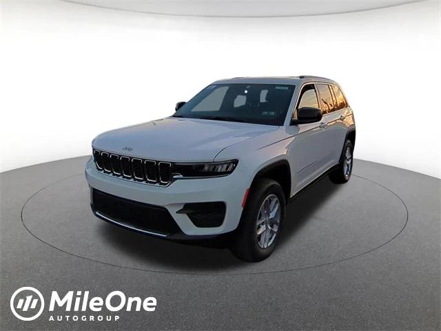 2025 Jeep Grand Cherokee GRAND CHEROKEE LAREDO X 4X4 2025 Jeep Grand Cherokee GRAND CHEROKEE LAREDO X 4X4