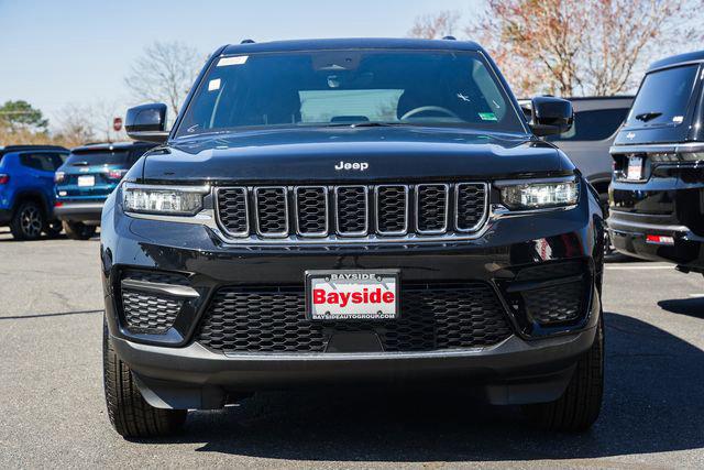 2025 Jeep Grand Cherokee GRAND CHEROKEE LAREDO X 4X4 2025 Jeep Grand Cherokee GRAND CHEROKEE LAREDO X 4X4