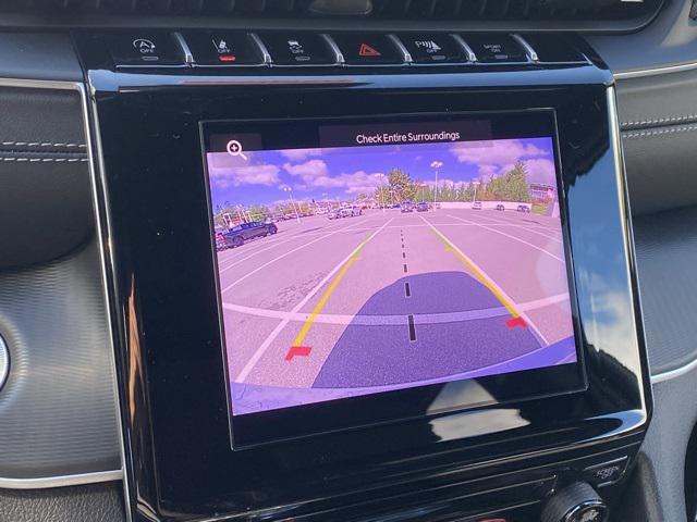 2025 Jeep Grand Cherokee GRAND CHEROKEE LAREDO X 4X4