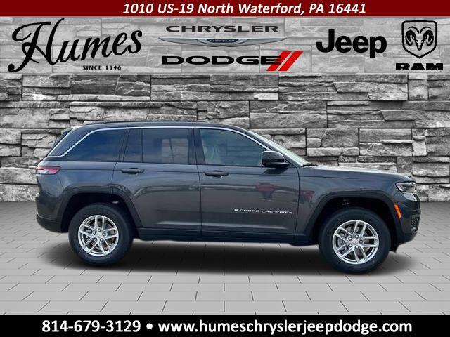 2025 Jeep Grand Cherokee GRAND CHEROKEE LAREDO X 4X4