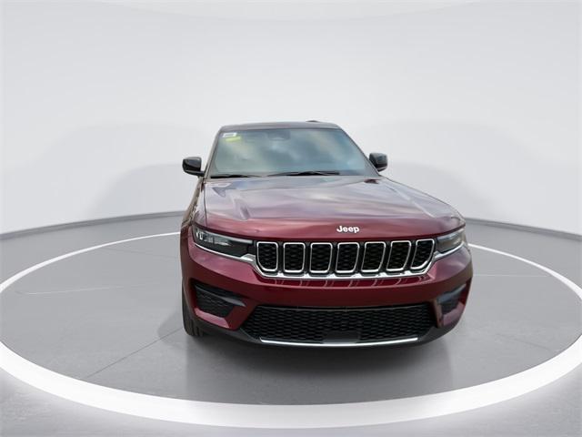 2025 Jeep Grand Cherokee GRAND CHEROKEE LAREDO X 4X4 2025 Jeep Grand Cherokee GRAND CHEROKEE LAREDO X 4X4