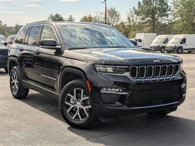 2025 Jeep Grand Cherokee GRAND CHEROKEE LIMITED 4X4