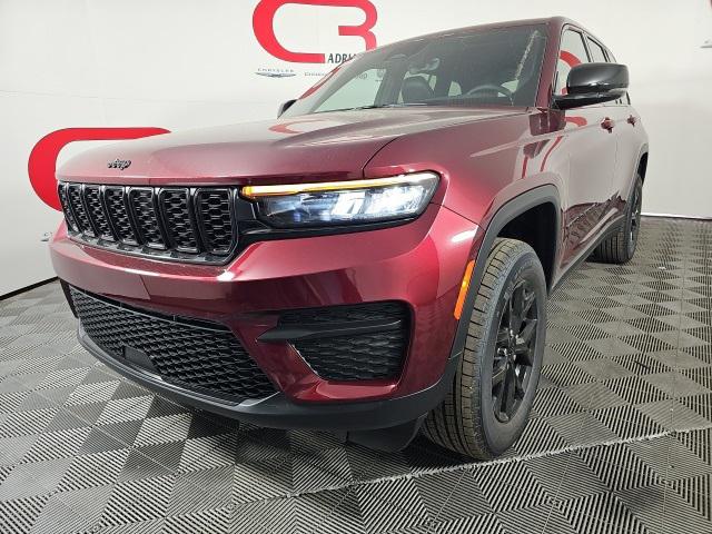 2025 Jeep Grand Cherokee GRAND CHEROKEE ALTITUDE 4X4 2025 Jeep Grand Cherokee GRAND CHEROKEE ALTITUDE 4X4