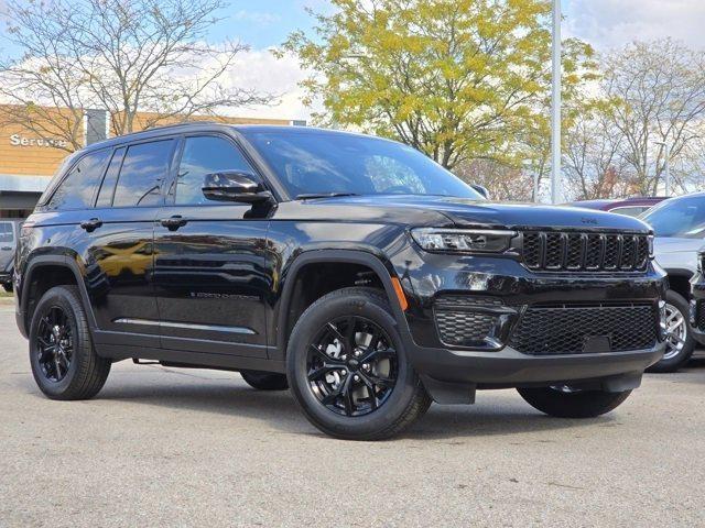 2025 Jeep Grand Cherokee GRAND CHEROKEE ALTITUDE 4X4