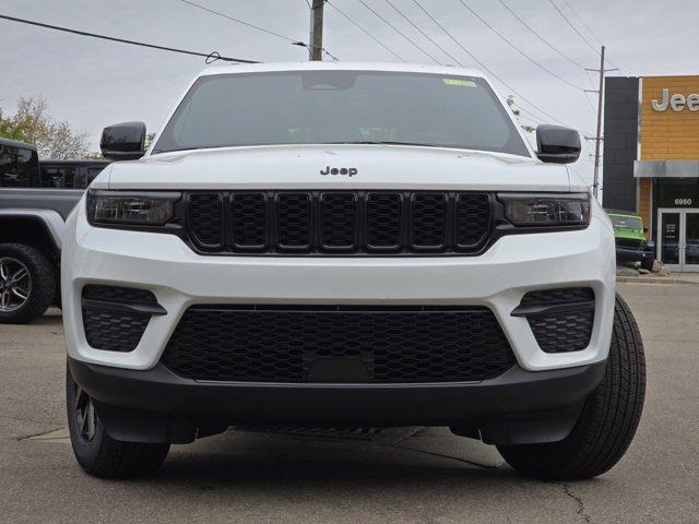 2025 Jeep Grand Cherokee GRAND CHEROKEE ALTITUDE 4X4 2025 Jeep Grand Cherokee GRAND CHEROKEE ALTITUDE 4X4
