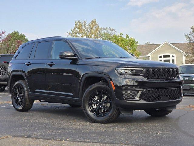 2025 Jeep Grand Cherokee GRAND CHEROKEE ALTITUDE 4X4 2025 Jeep Grand Cherokee GRAND CHEROKEE ALTITUDE 4X4