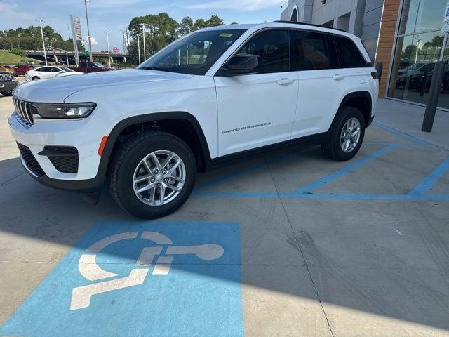 2025 Jeep Grand Cherokee GRAND CHEROKEE LAREDO X 4X2