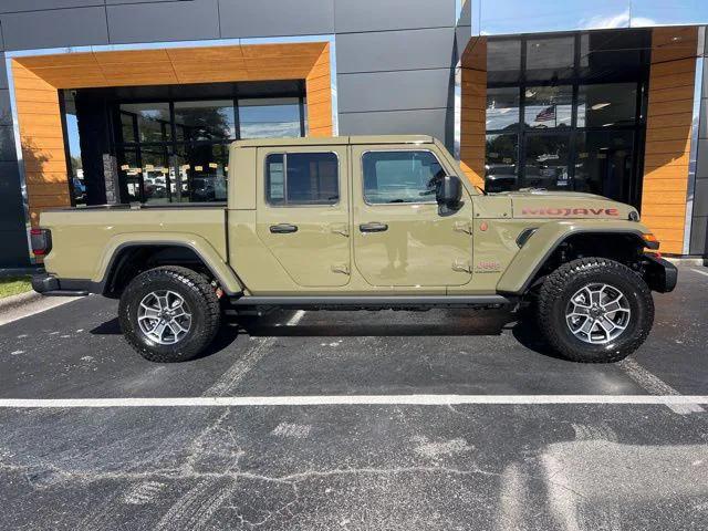 2025 Jeep Gladiator GLADIATOR MOJAVE X 4X4