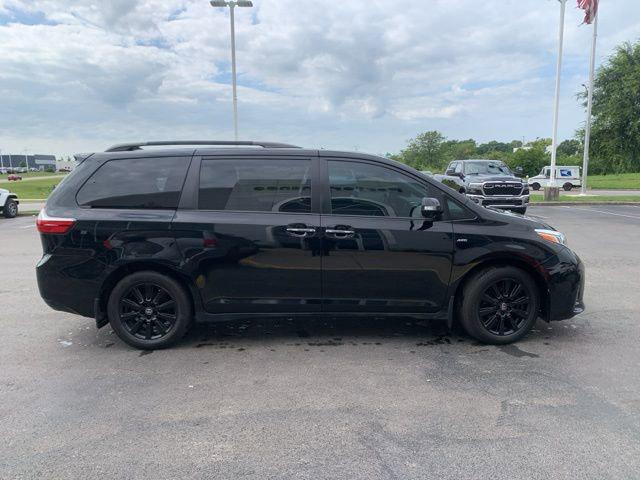 2018 Toyota Sienna Limited 7 Passenger