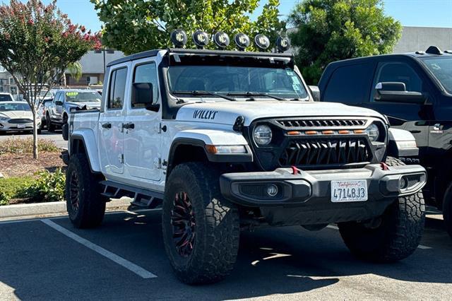 2021 Jeep Gladiator Willys 4x4