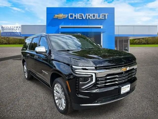 2025 Chevrolet Suburban 4WD Premier