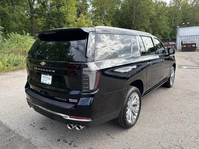 2025 Chevrolet Suburban 4WD Premier