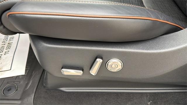 2025 Lincoln Navigator Black Label
