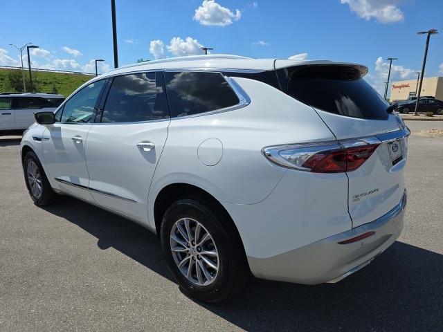 2024 Buick Enclave Essence AWD