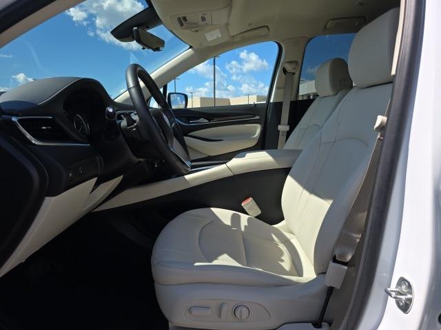2024 Buick Enclave Essence AWD