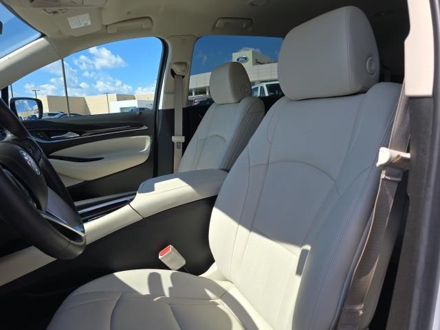 2024 Buick Enclave Essence AWD