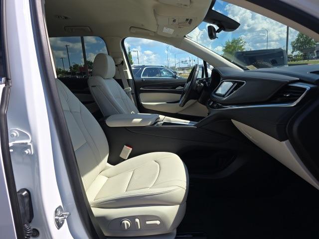 2024 Buick Enclave Essence AWD