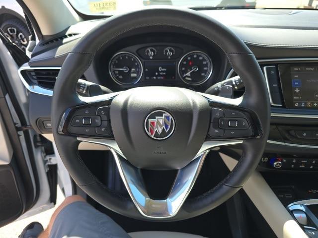 2024 Buick Enclave Essence AWD