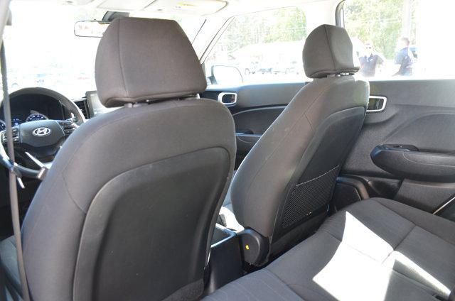 2022 Hyundai Venue SE
