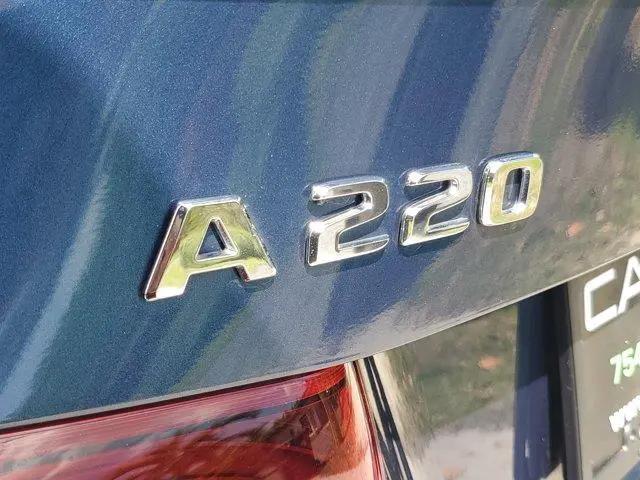 2021 Mercedes-Benz A 220 A 220