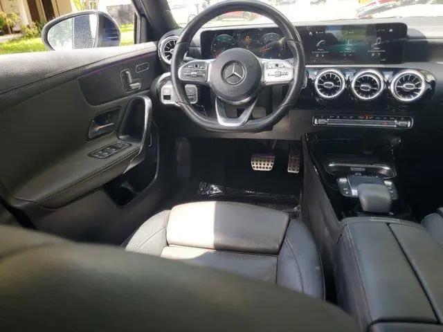 2021 Mercedes-Benz A 220 A 220