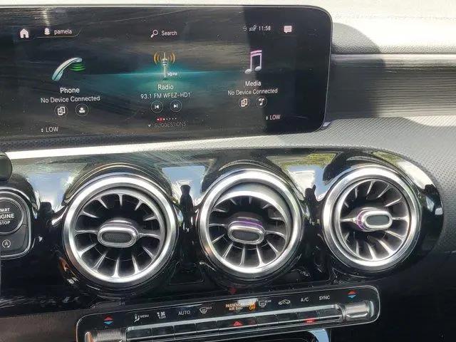 2021 Mercedes-Benz A 220 A 220